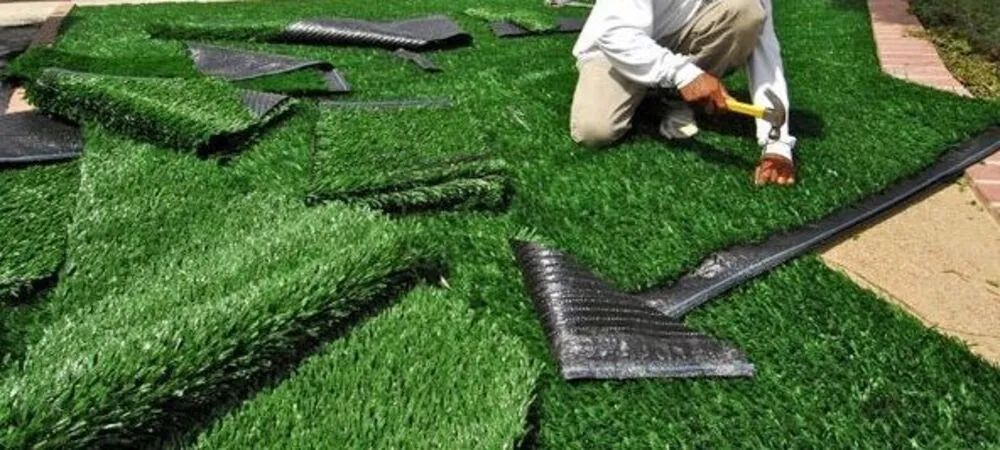 Can You Put Artificial Grass Rugs on Dirt?